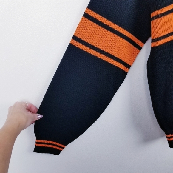 Vintage Coldwater V-Neck Sweater by Brandon - Picture 4 of 7